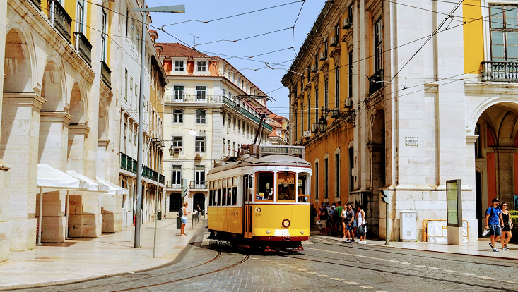 Tram in Lissabon