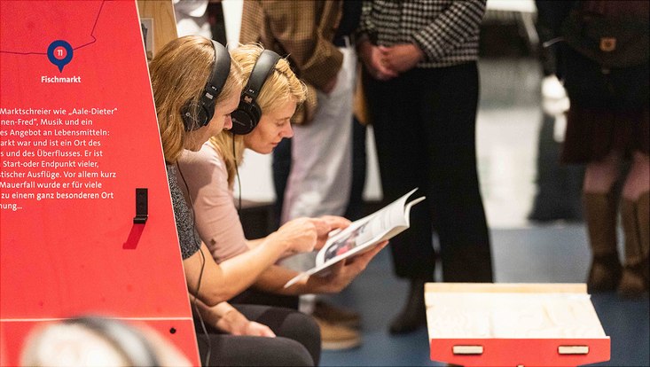 Ausstellungsbesucher